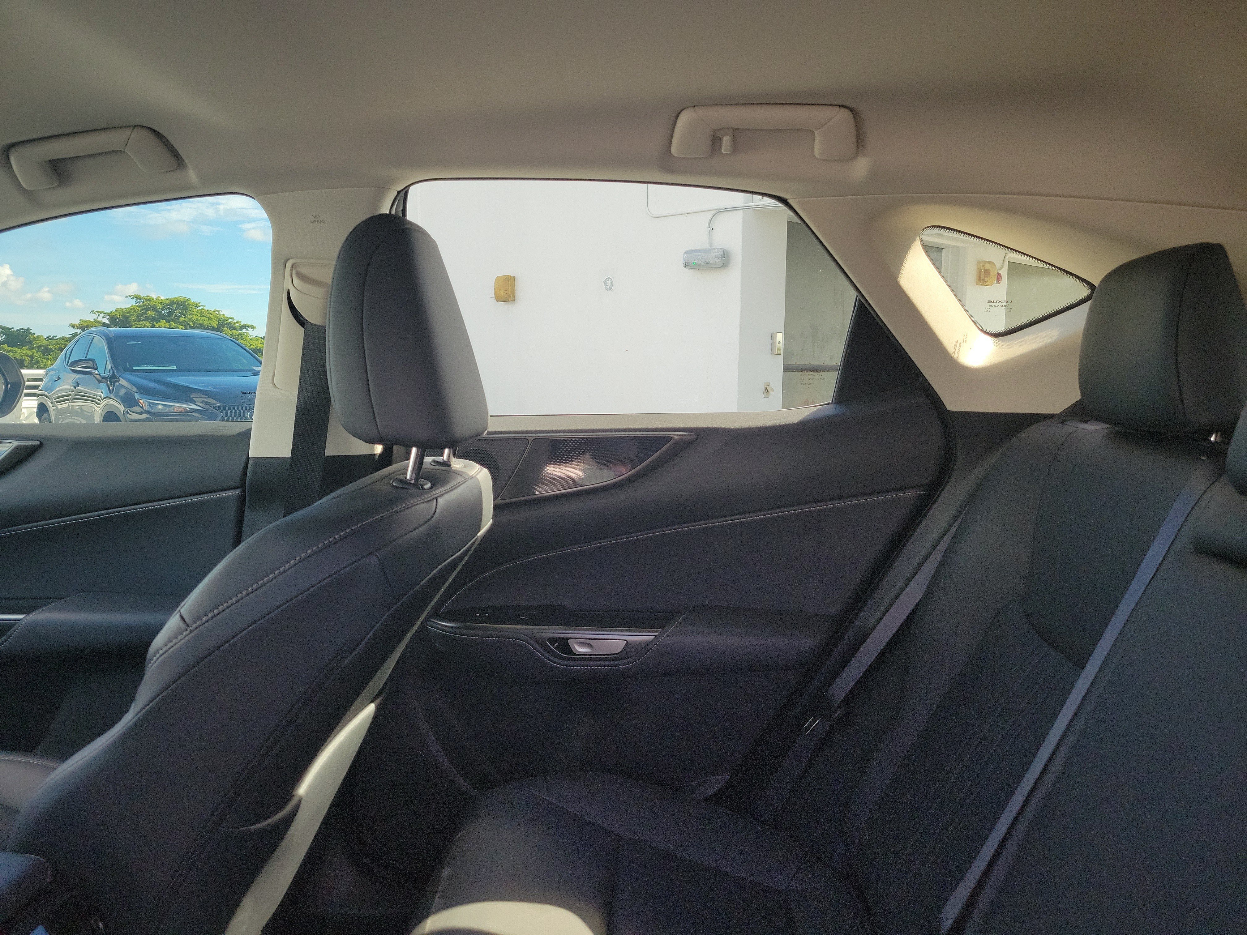 Used 2025 Lexus NX 250 FWD w/ Accessory Package (Z2) image 13