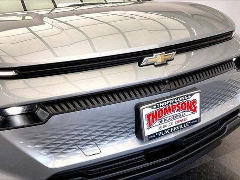 Used 2025 Chevrolet Equinox EV LT w/ Comfort Package AWD/4WD image 29