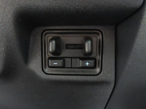 Used 2025 Ford Expedition Max Platinum w/ Platinum Ultimate Package image 65