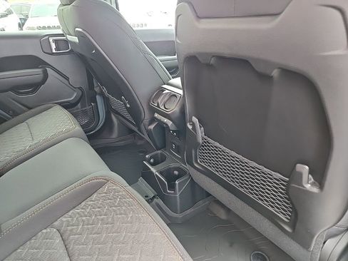 New 2026 Jeep Gladiator Mojave image 89