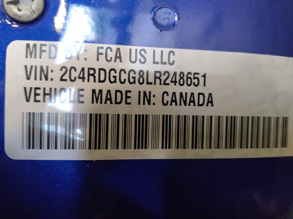 Used 2020 Dodge Grand Caravan SXT w/ Driver Convenience Group FWD image 33