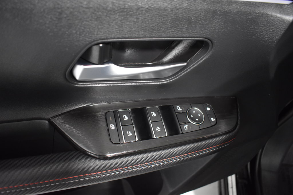 Certified 2026 Nissan Kicks SR w/ SR Premium Package FWD image 16