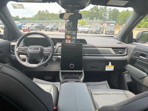 New 2026 GMC Terrain AT4 w/ Convenience Package III AWD/4WD image 14