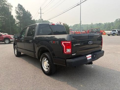 Used 2015 Ford F150 XL w/ Equipment Group 101A Mid AWD/4WD image 13
