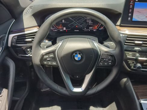 Used 2022 BMW 530i w/ M Sport Package RWD image 24