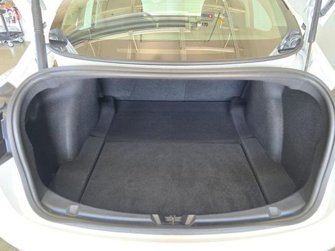 Used 2021 Tesla Model 3 Standard Range Plus RWD image 26