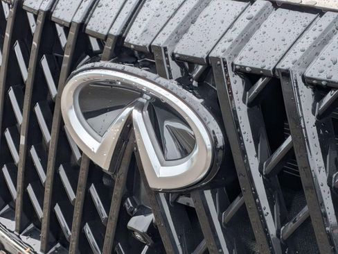 New 2026 INFINITI QX80 4WD w/ Sport Exterior Package image 9