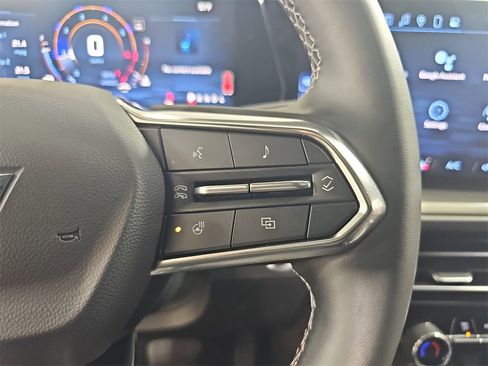 Certified 2024 Chevrolet Traverse LT image 25