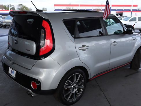 Used 2019 Kia Soul ! w/ Technology Package image 5