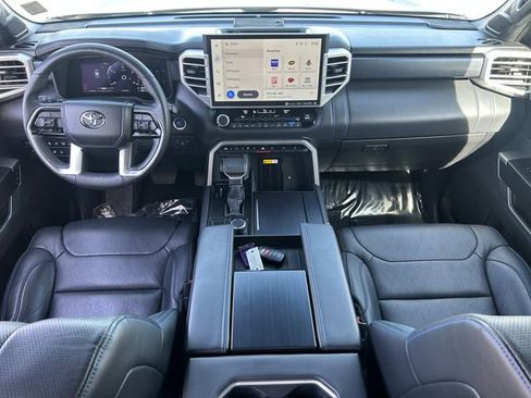 Used 2024 Toyota Sequoia Platinum image 32