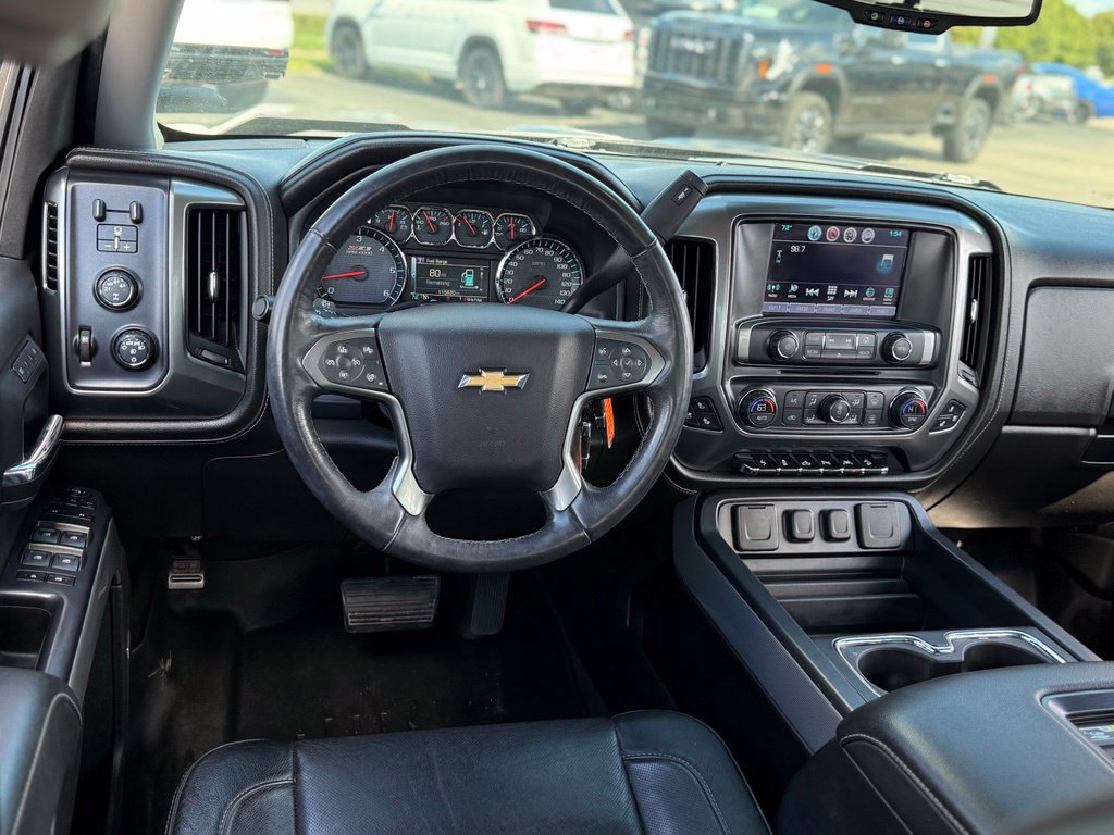 Used 2016 Chevrolet Silverado 1500 LTZ Z71 w/ LTZ Plus Package AWD/4WD image 6