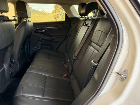 Used 2020 Land Rover Range Rover Evoque S AWD/4WD image 40