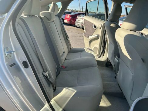 Used 2011 Toyota Prius One image 17