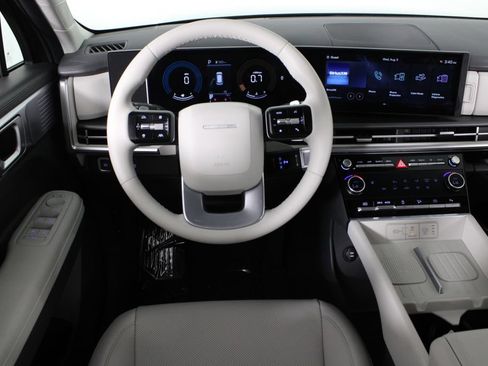 Certified 2026 Hyundai Santa Fe SEL FWD image 8
