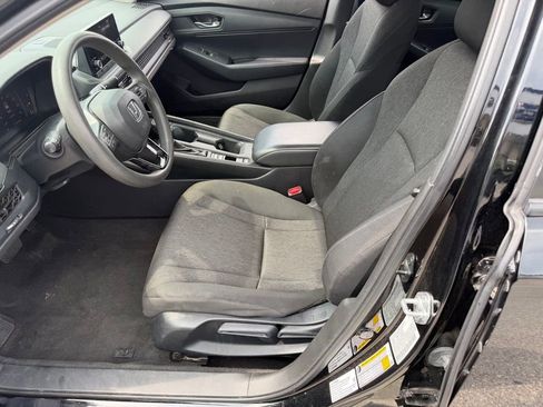 Used 2023 Honda Accord LX image 22