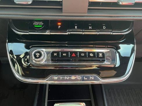 Used 2025 Lincoln Corsair Grand Touring w/ Jet Appearance Package AWD/4WD image 16