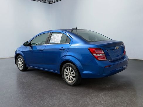 Used 2017 Chevrolet Sonic LT FWD image 5