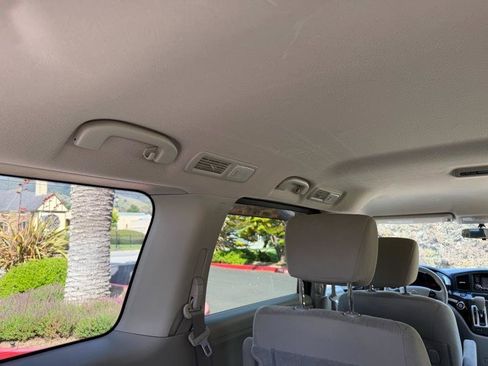 Used 2015 Nissan Quest SV FWD image 26