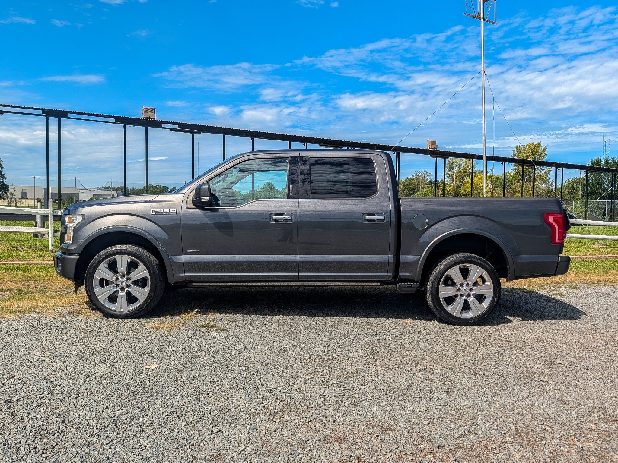 Used 2016 Ford F150 Limited w/ Trailer Tow Package AWD/4WD image 9