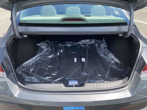 Certified 2025 Hyundai Elantra Sport FWD image 17