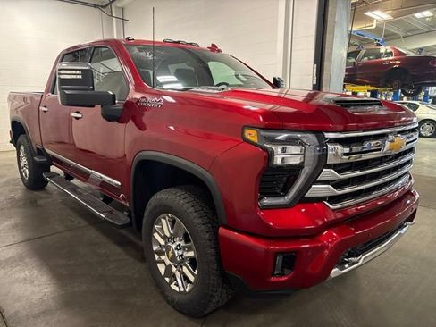 New 2026 Chevrolet Silverado 2500 High Country w/ High Country Premium Package AWD/4WD image 5