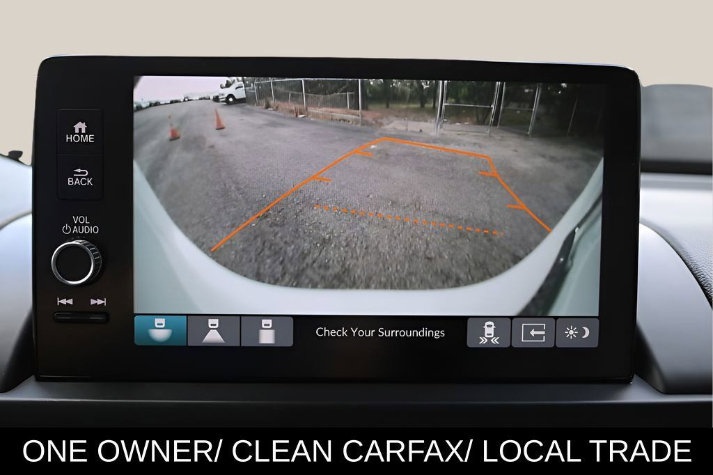 Used 2025 Honda Pilot EX-L image 26