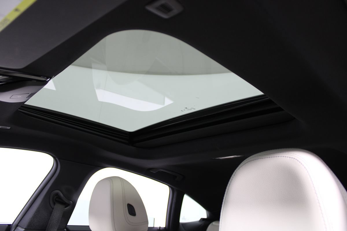 Used 2024 BMW i4 eDrive40 w/ M Sport Package RWD image 7