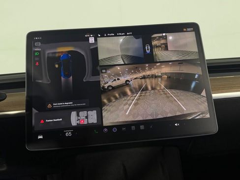 Used 2024 Tesla Model Y Long Range image 16