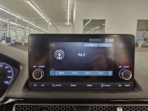 Used 2022 Honda Civic Sport image 16