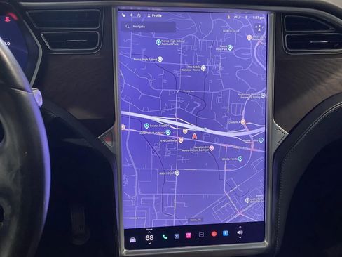 Used 2016 Tesla Model X 90D image 15