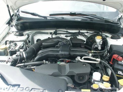 Used 2011 Subaru Forester 2.5X Premium image 16