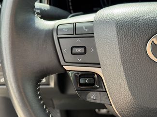 Used 2025 Toyota Camry SE video 2