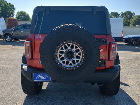 Used 2024 Ford Bronco Badlands AWD/4WD image 4