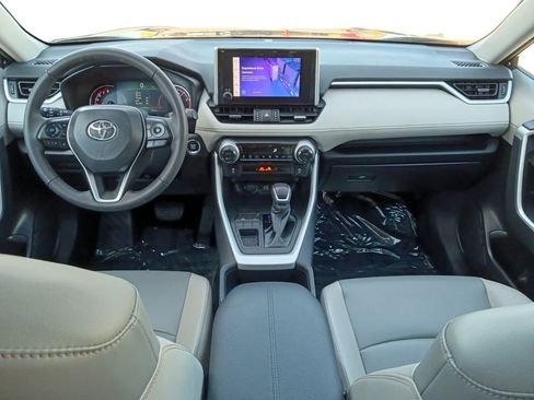 Used 2024 Toyota RAV4 XLE Premium image 20
