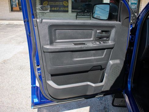 Used 2015 RAM 1500 ST w/ SXT Appearance Group AWD/4WD image 11