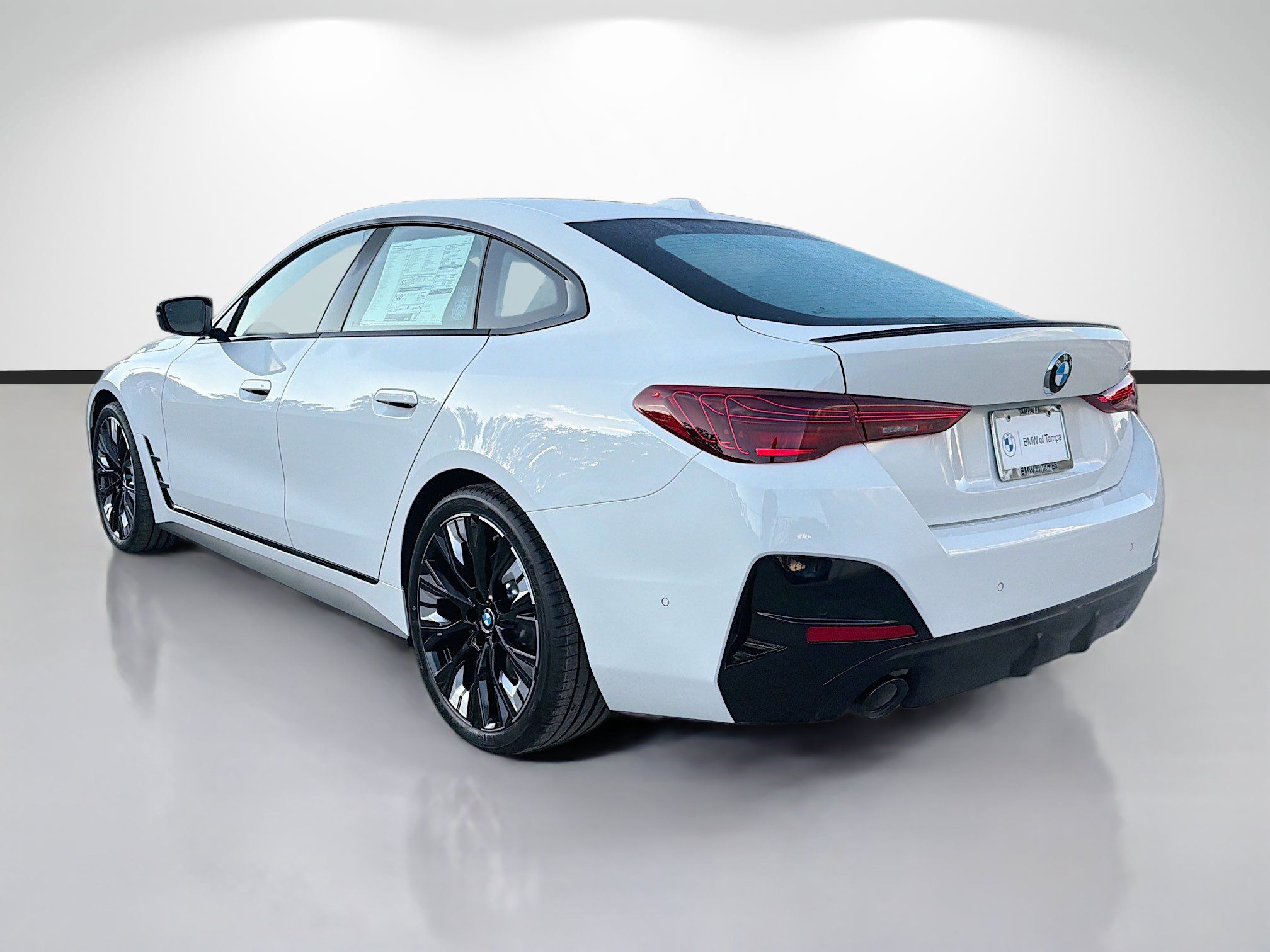 New 2026 BMW 430i w/ M Sport Package RWD image 5