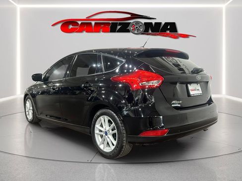 Used 2017 Ford Focus SE image 6
