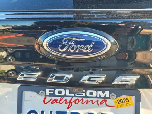 Certified 2023 Ford Edge SEL w/ Convenience Package image 7
