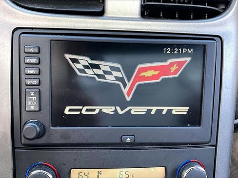 Used 2007 Chevrolet Corvette Convertible w/ Preferred Equipment Group image 12