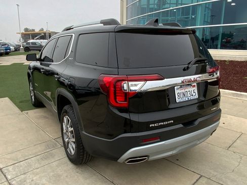 Used 2020 GMC Acadia SLT image 3