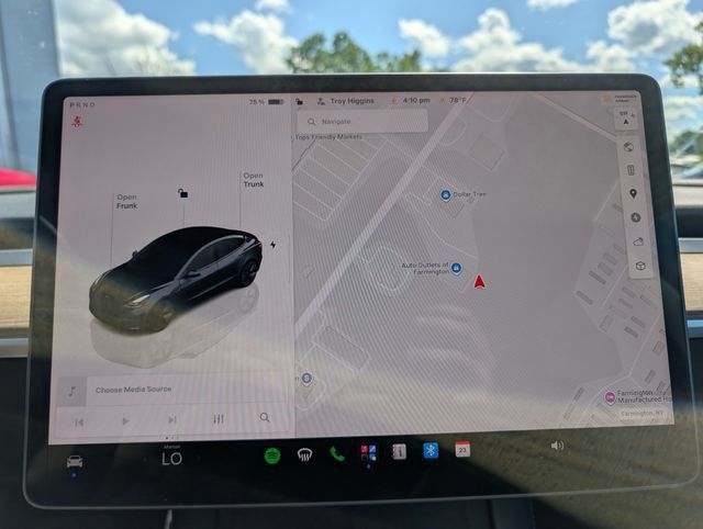 Used 2022 Tesla Model 3 Long Range AWD/4WD image 26