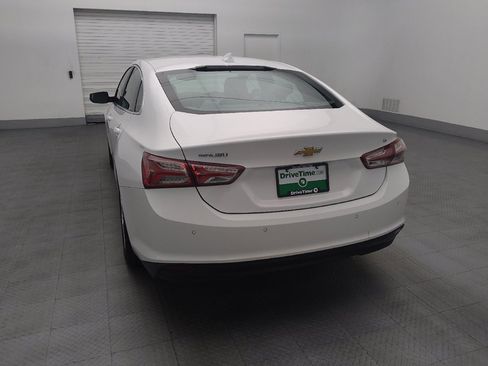 Used 2021 Chevrolet Malibu LT FWD image 6