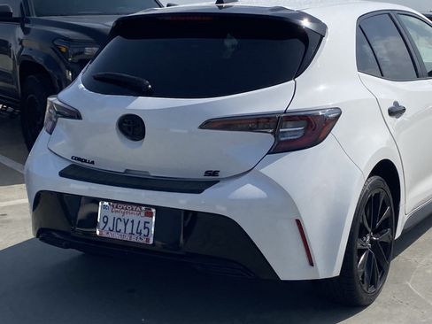 Certified 2022 Toyota Corolla SE FWD image 4