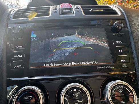 Used 2017 Subaru Forester 2.5i Premium w/ All-Weather Package image 19