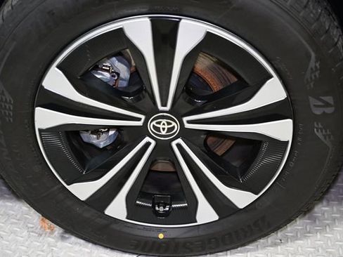 Used 2024 Toyota bZ4X XLE image 21