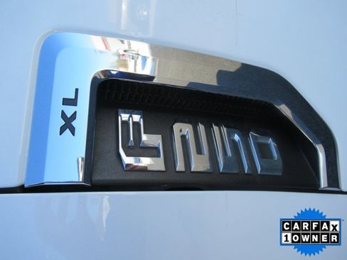 Used 2022 Ford F250 XL w/ Power Equipment Group image 7