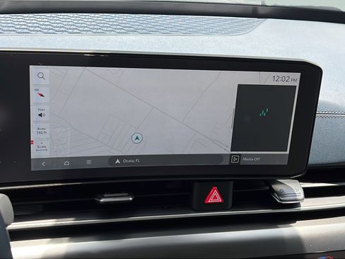 New 2026 Kia Carnival SX Prestige FWD image 25