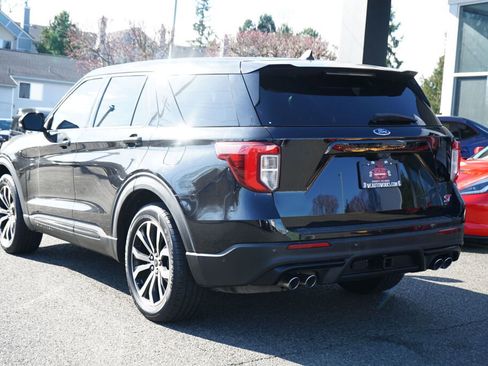 Used 2021 Ford Explorer ST w/ Equipment Group 401A image 3