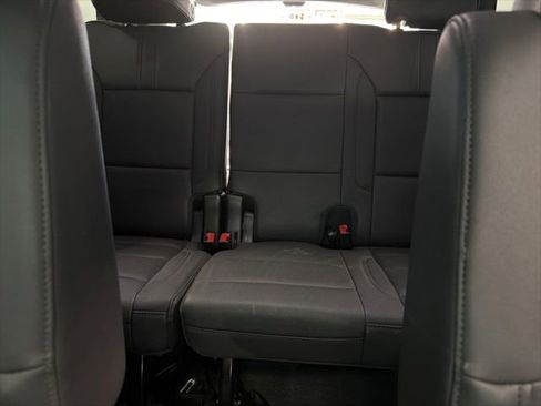 Certified 2023 Chevrolet Suburban RST w/ Luxury Package AWD/4WD image 25