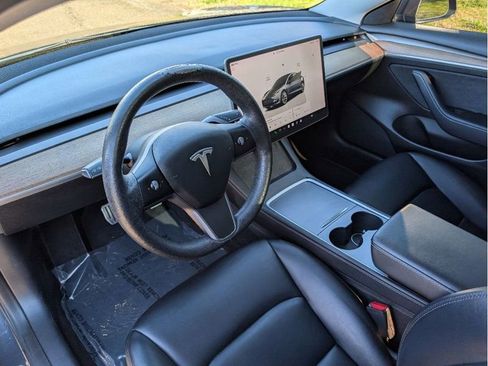 Used 2022 Tesla Model 3 Long Range AWD/4WD image 16